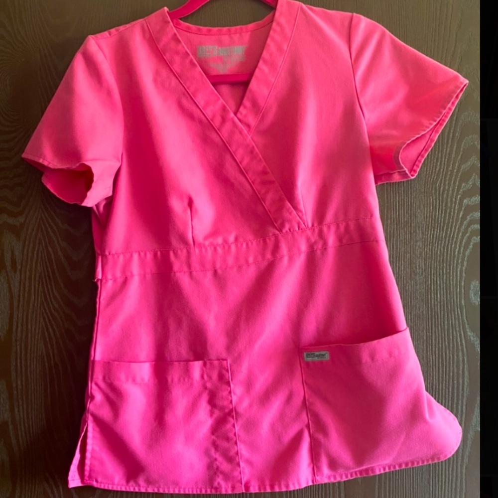 Grey’s Anatomy size small scrub top
